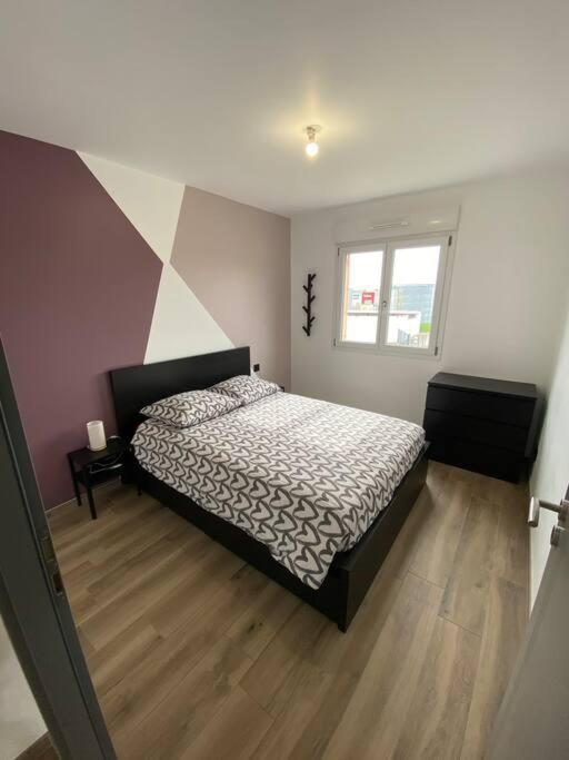 Appartement Climatise Charmes  Kültér fotó